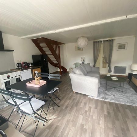 Le Penty Yvi Villa Saint-Ave Exterior photo